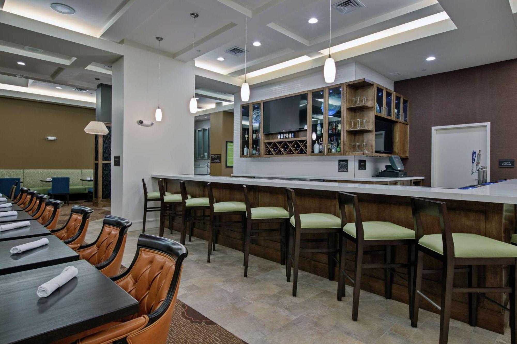 Hilton Garden Inn Lincoln Downtown/Haymarket Extérieur photo
