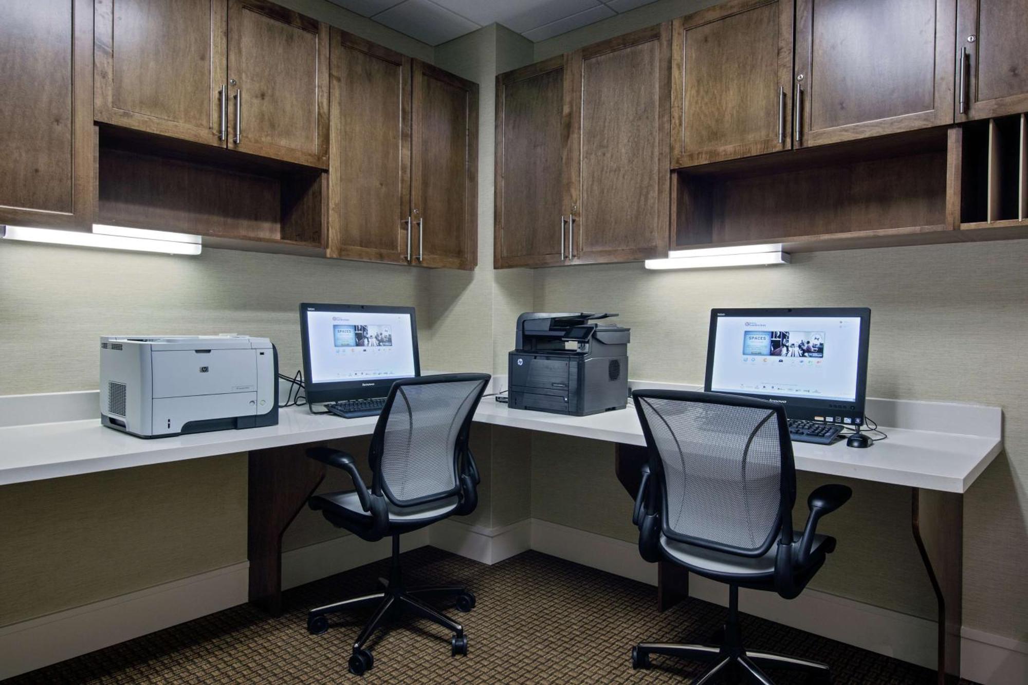 Hilton Garden Inn Lincoln Downtown/Haymarket Extérieur photo