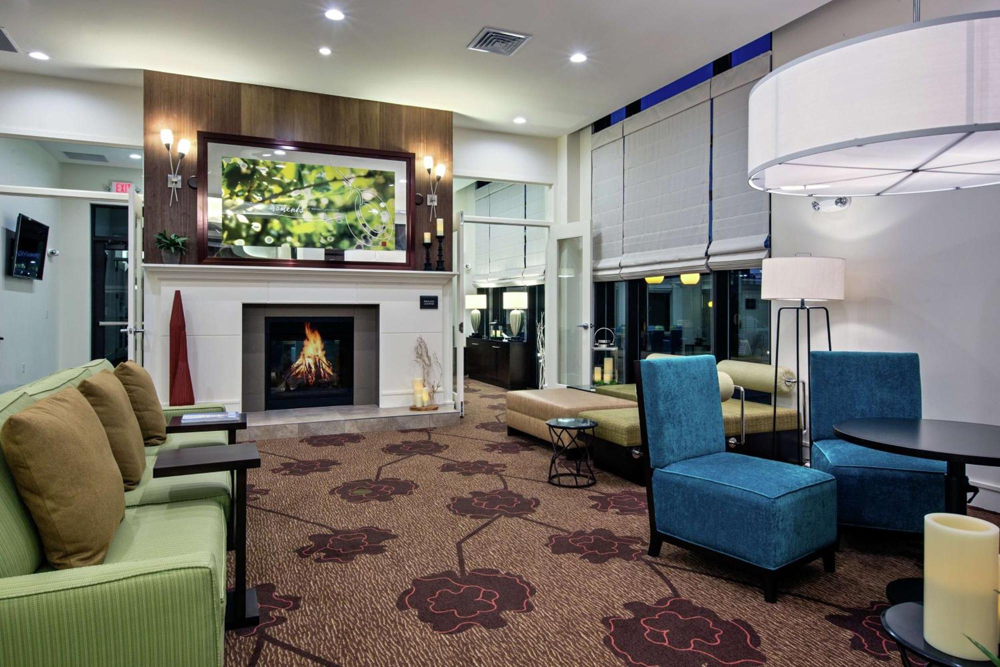 Hilton Garden Inn Lincoln Downtown/Haymarket Extérieur photo